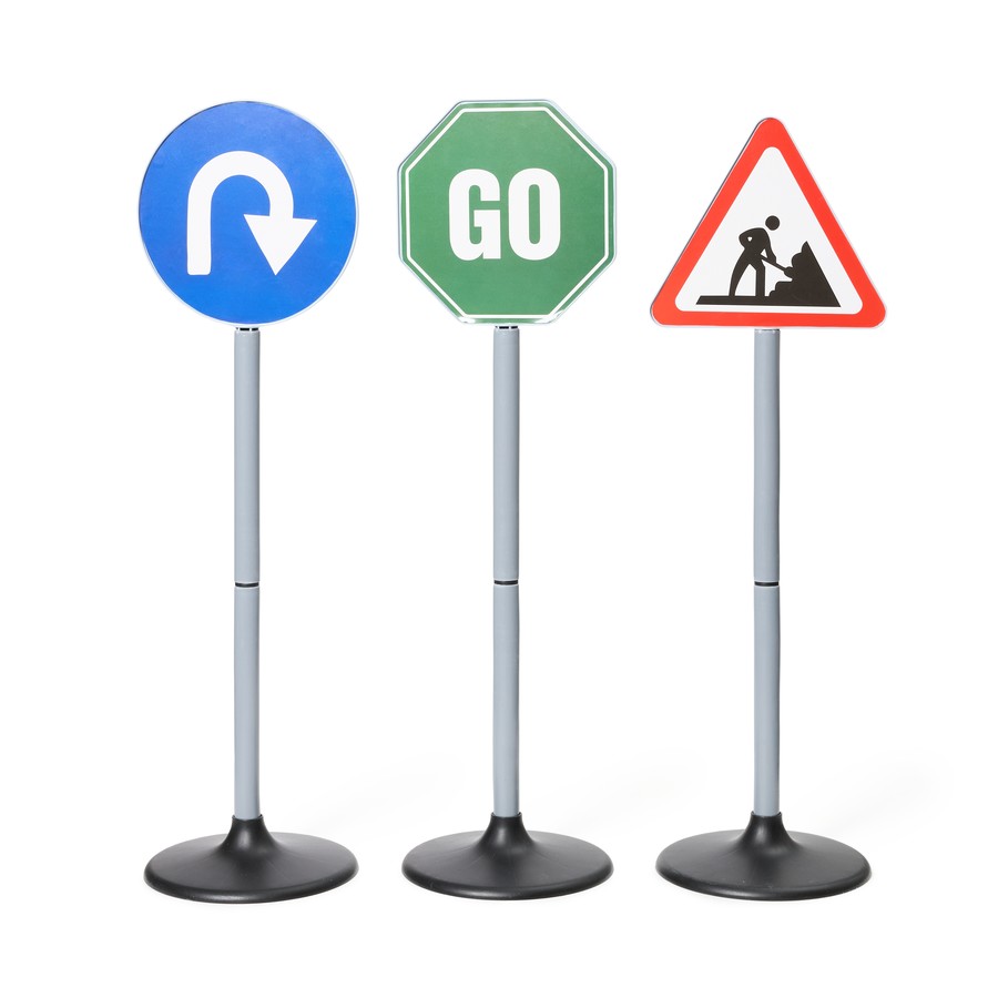 Traffic Light & Street Signs